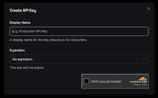 Diálogo Create API Key de Groq, con nombre, expiración y verificación de humano
